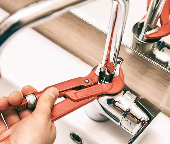 Expert Leak Repair Plumber in Manorville, NY