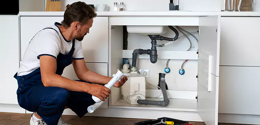 Plumbers for Frozen Pipes in Manorville